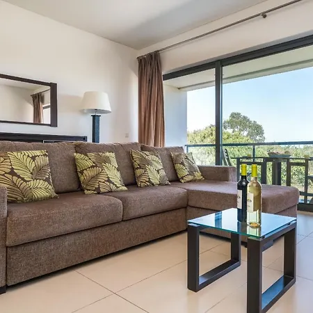 Bmyguest - Cavalo Preto Appartement *