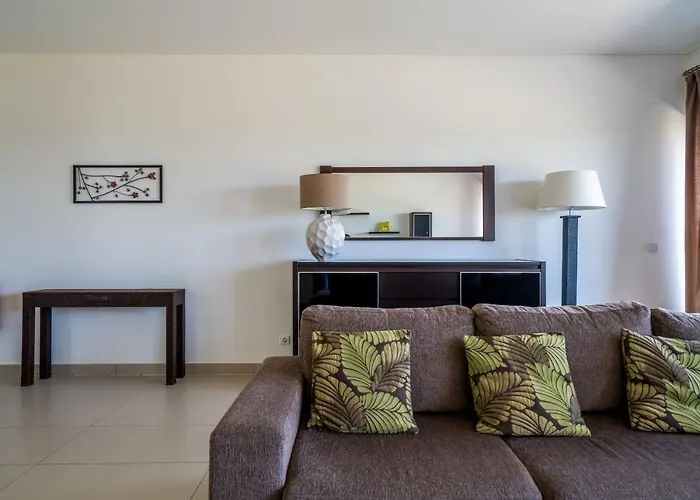 Bmyguest - Cavalo Preto アパート *