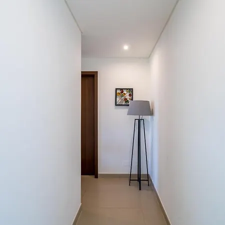 Bmyguest - Cavalo Preto Apartamento *